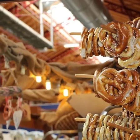 Apartment Renove A Avec Jardin Et Terrasse - Fr-1-722-11