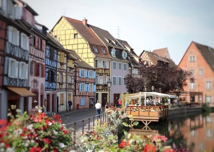 Renove A Avec Jardin Et Terrasse - Fr-1-722-11 Apartman